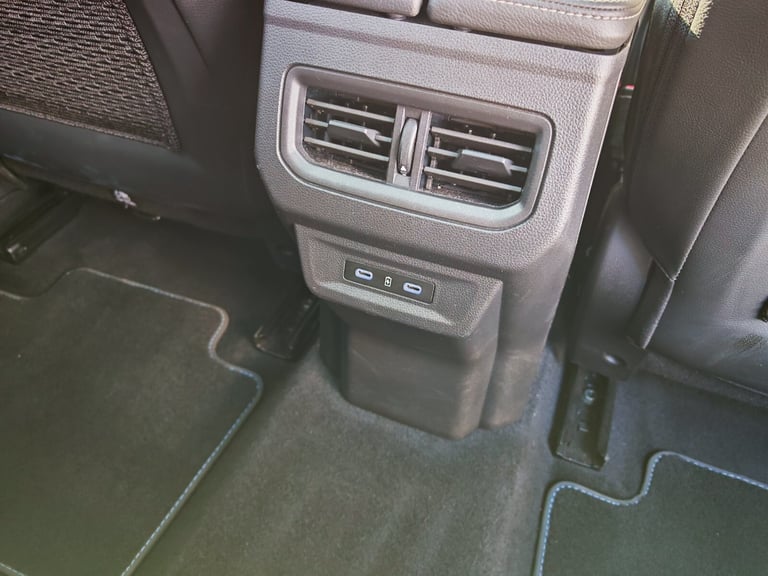 2024 Renault Austral E-Tech FHEV Iconic Esprit Alpine 5dr Auto 4C Estate Hybrid Automatic