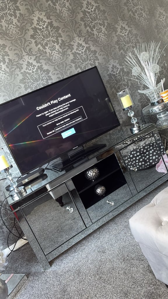 image for Mirrored tv stand 
