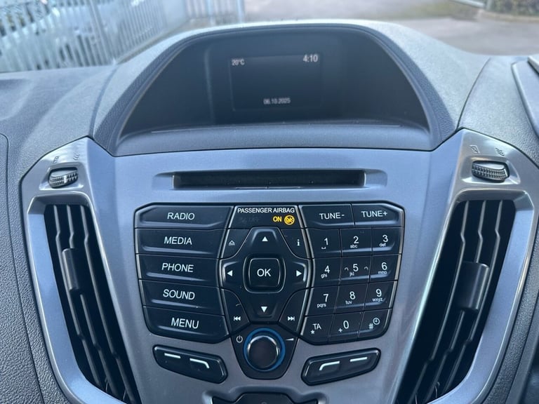 2017 Ford Transit Custom 2.0 TDCi 290 Limited Panel Van 5dr Diesel Manual L1 H2 (157 g/km, 168 bh...