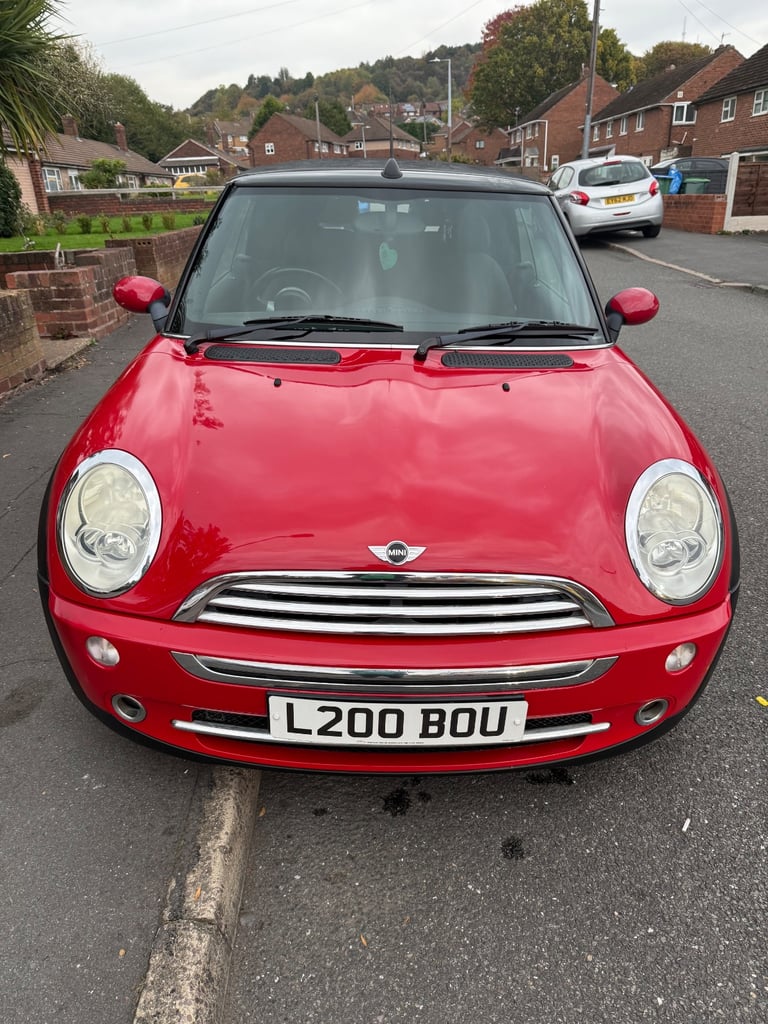 Mini, CONVERTIBLE, Convertible, 2006, Manual, 1598 (cc), 2 doors
