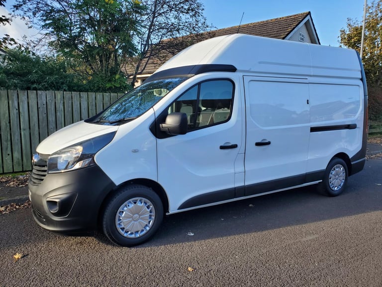 Used Vivaro high roof for Sale Vans for Sale Gumtree - Main Image