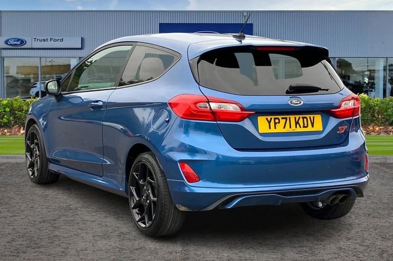 2021 Ford Fiesta 1.5 EcoBoost ST-2 Navigation 3dr HATCHBACK PETROL Manual