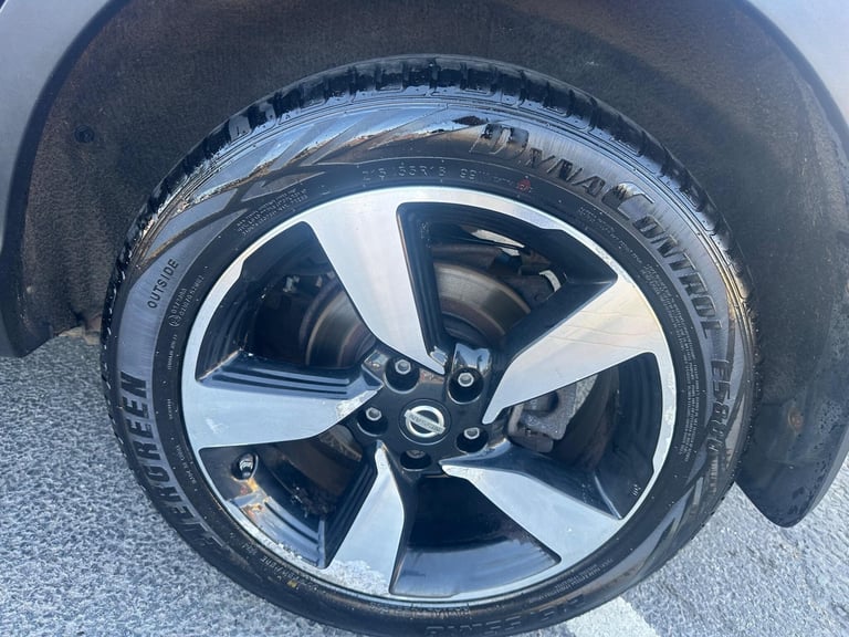 2016 Nissan Qashqai 1.2 DIG-T N-Connecta 2WD Euro 6 (s/s) 5dr HATCHBACK Petrol Manual