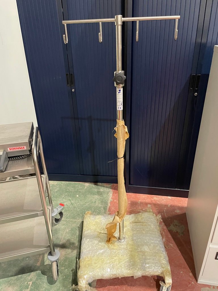 New Bristol Maid Mobile Pump Stand 4 Hook/Bristol Maid Mobile 4 Hook IV 