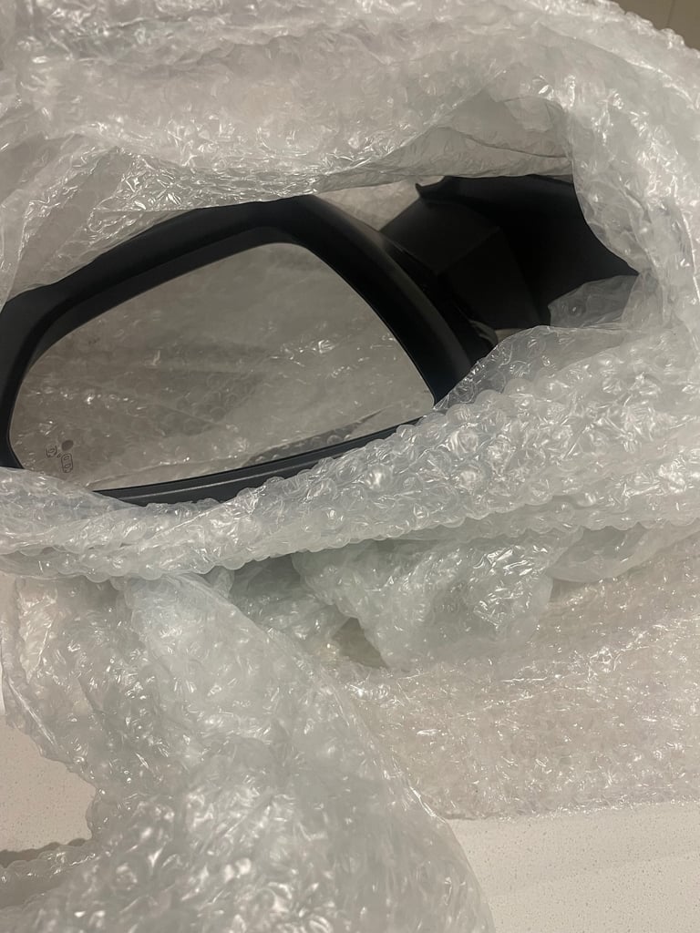 Peugeot 3008 wing mirror (driver side)