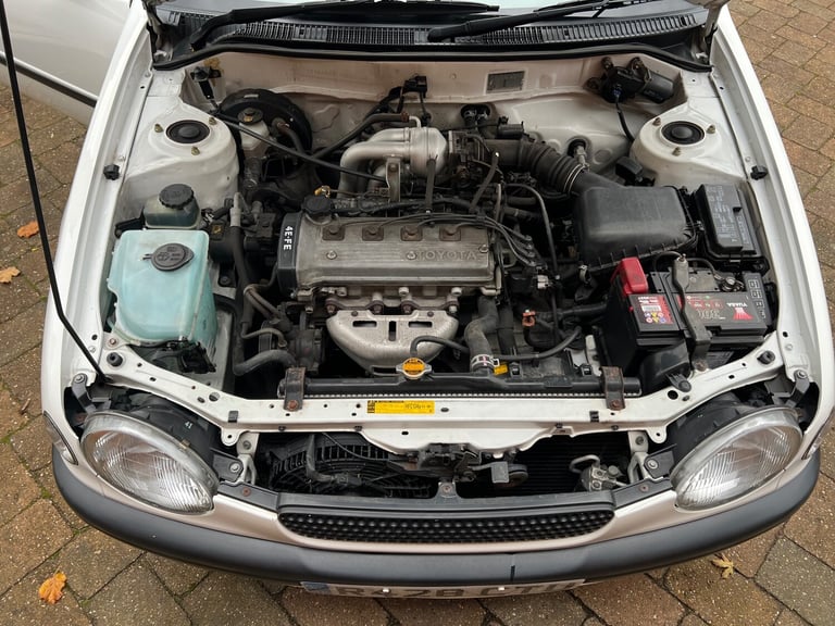 1997 Toyota Corolla 1.3 GS 5dr Auto HATCHBACK Petrol Automatic