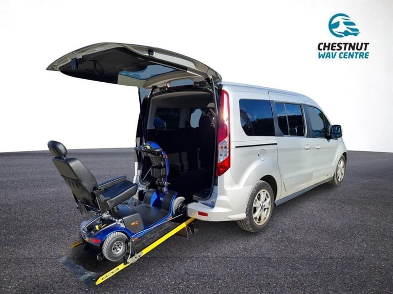 Ford Tourneo Connect Titanium WAV Wheelchair Access Auto  SWB L1H1 57k No VAT