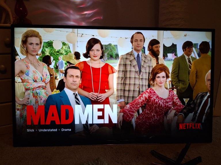 55 inch Hitachi UHD 4K Smart TV & firestick for sale 