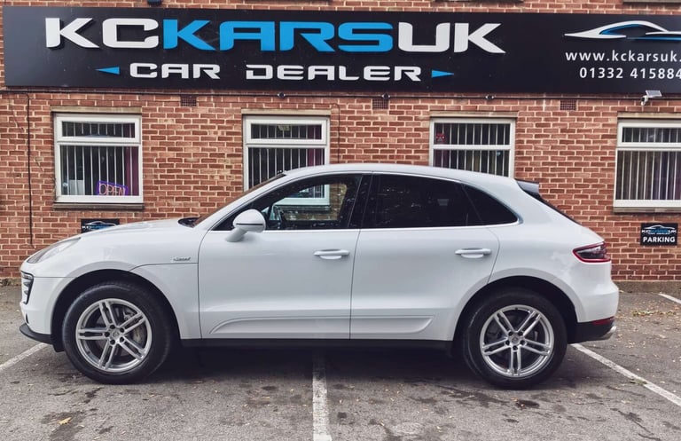 2015 Porsche Macan 3.0 Macan S D Semi-Auto 4WD 5dr SUV Diesel Automatic