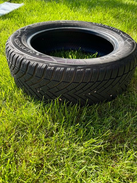 Audi A3 Vredestein 205/55 R 16 16" Winter Tyres x 4