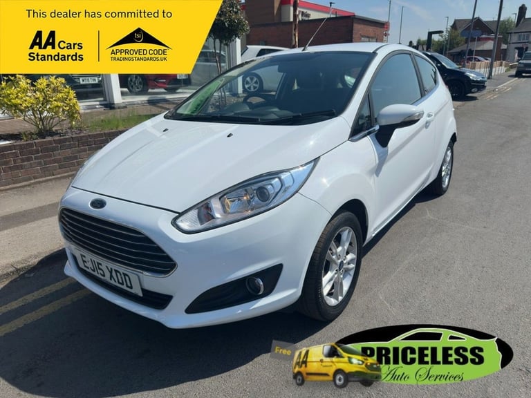 image for 2015 15 FORD FIESTA 1.25 ZETEC HATCHBACK 3DR PETROL MANUAL EURO 6 (82 PS)