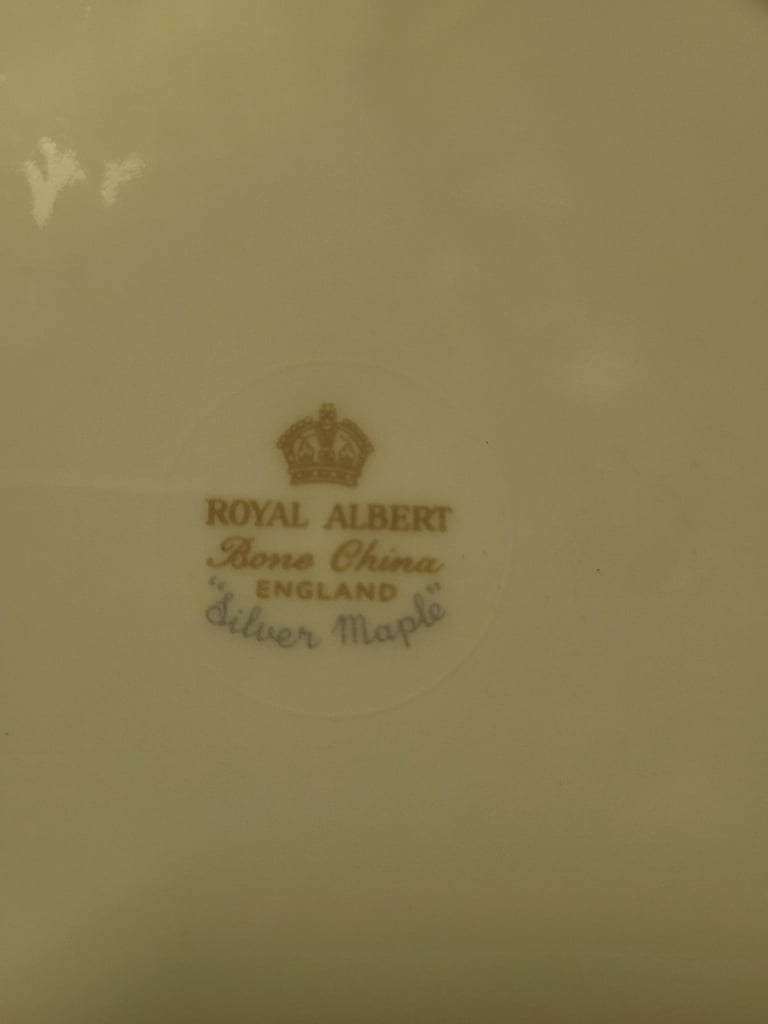 Royal Albert - SILVER MAPLE : Bone China - Salad Plate : 21 cm : Ex Cond £3.00 EACH (J)