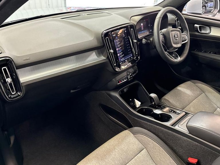 2023 Volvo XC40 2.0 B3P Core 5dr Auto Automatic Estate Petrol Automatic