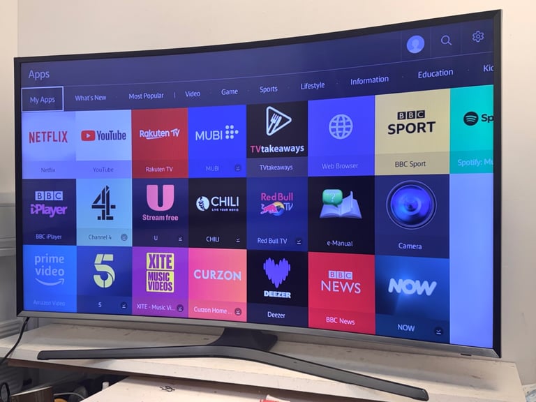 image for Samsung 50” Smart WiFi   Full Hd 1080P tv   Good condition 