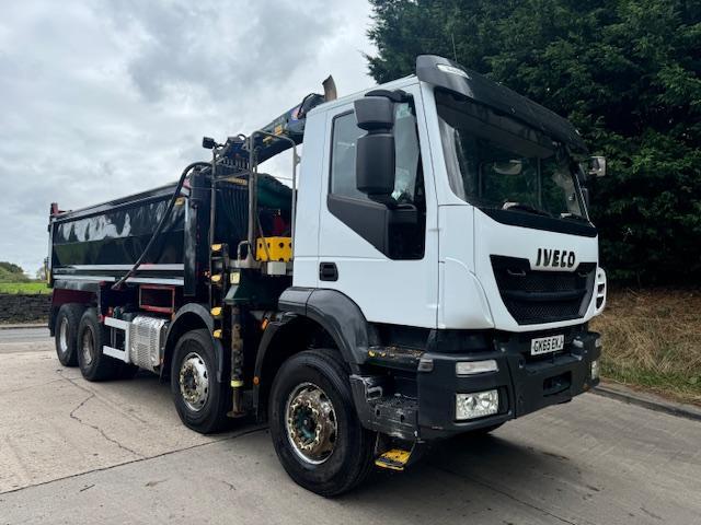 2016 Iveco Trakker 360 E6 8x4 steel tipper sheet weigher HMF 1244 crane & grab