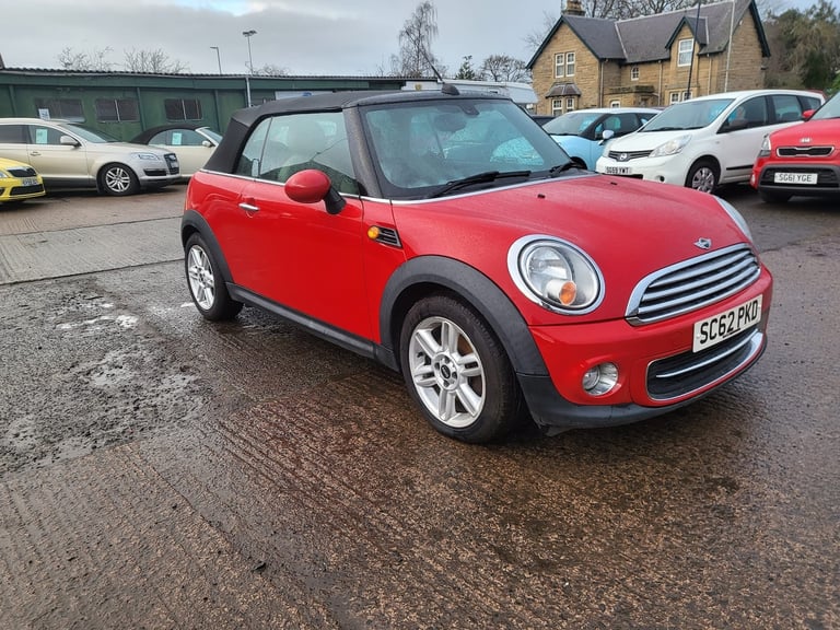 2013 Mini Cooper COOPER 2-Door Convertible Cabriolet Petrol