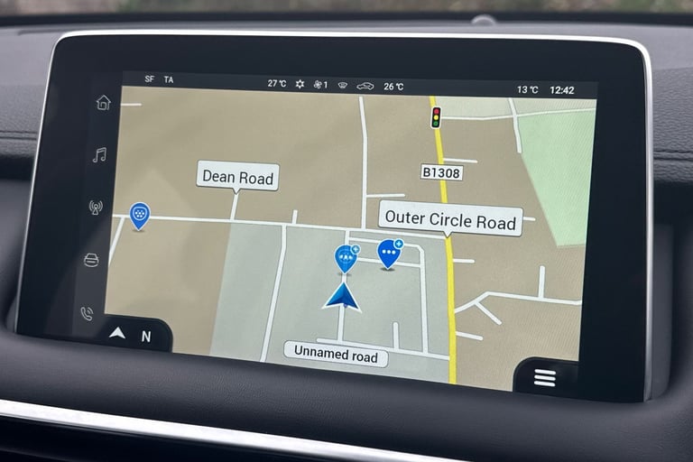 2024 MG MG HS 103407 Hatchback Automatic