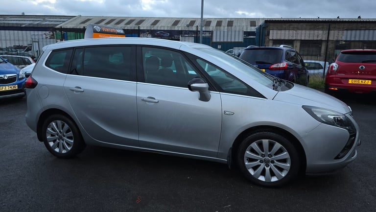 2014 Vauxhall Zafira 1.8i Tech Line 5dr MPV Petrol Manual