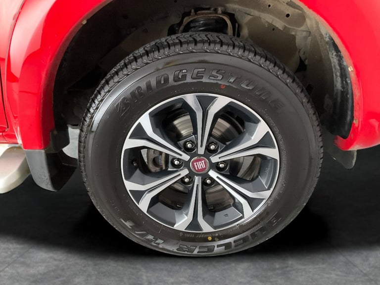 2017 Fiat Fullback 2.4 180hp LX Double Cab Pick Up Auto PICK UP DIESEL Automatic