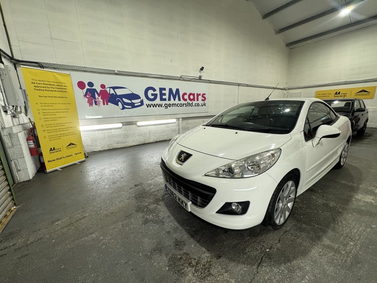 PEUGEOT 207 CC 1.6 HDi Allure 2012