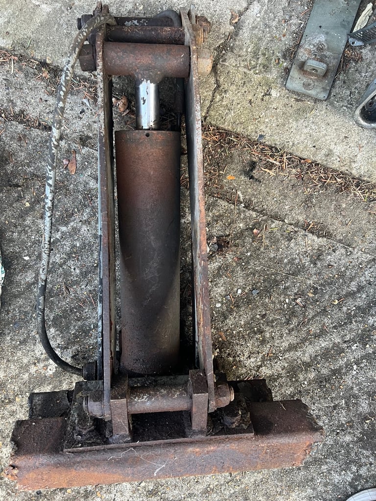 image for Tipper ram 