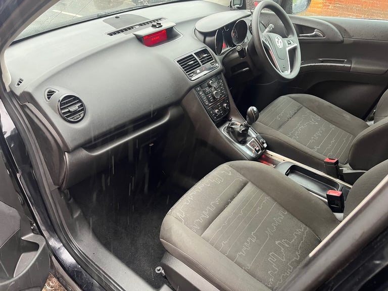 VAUXHALL MERIVA MPV 1.4 PETROL LOW MILAGE BLACK 