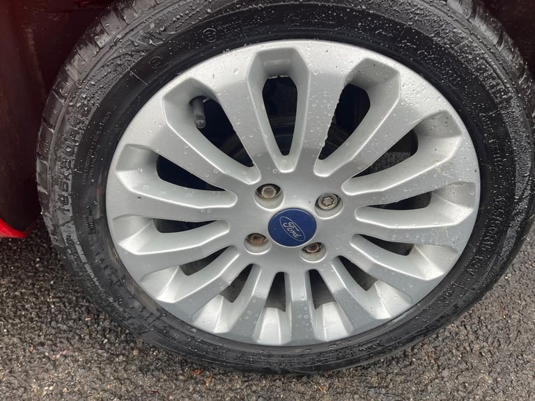 2015 Ford Ka 1.2 Zetec Euro 5 (s/s) 3dr HATCHBACK Petrol Manual