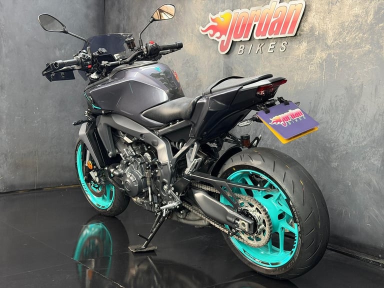 2024 Yamaha MT-09 900 Hyper-naked Euro 5