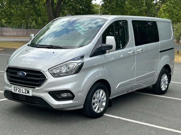 Ford Transit Custom  Limited Crew cab SWB 320 Automatic  Van 