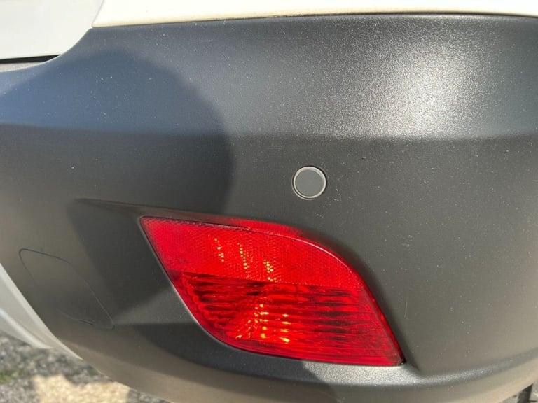 2016 Vauxhall Mokka 1.6i Exclusiv SUV 5dr Petrol Manual 2WD Euro 6 (s/s) (115 ps) HATCHBACK Petro...