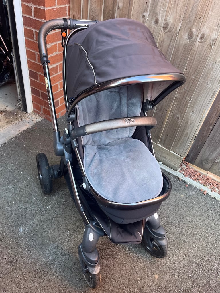 image for Egg stroller/ pushchair