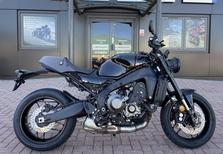 YAMAHA XSR900 2022 - LIMITED NUMBERS IN BLACK