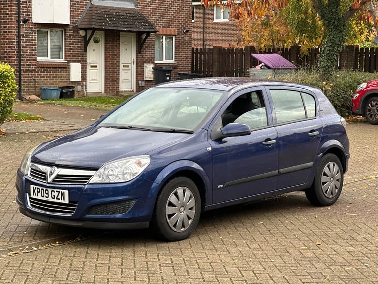 2009 Vauxhall Astra Life Automatic 1.8L 46,000 Miles Full Service History 1YR NEW MOT ONLY 1 OWNER