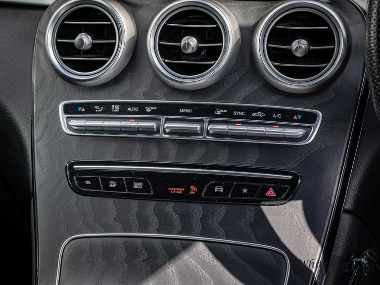 2019 Mercedes-Benz GLC 2.0 GLC300d AMG Line (Premium) Coupe G-Tronic+ 4MATIC Euro 6 (s/s) 5dr COU...