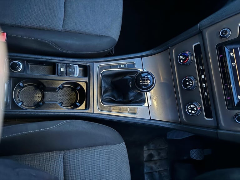 2014 Volkswagen Golf 1.6 TDI BlueMotion Euro 5 (s/s) 5dr HATCHBACK Diesel Manual