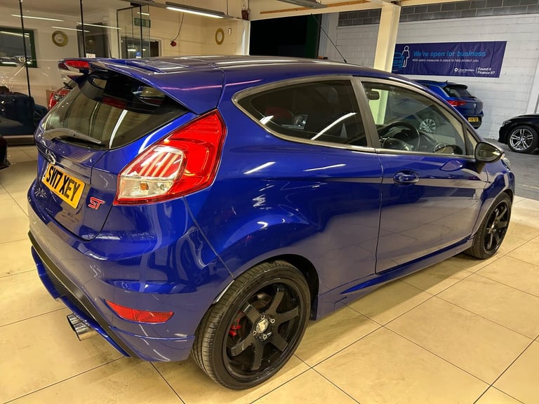 2017 Ford Fiesta 1.6T EcoBoost ST-3 Euro 6 3dr HATCHBACK Petrol Manual