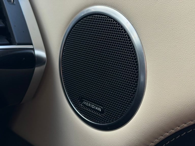 2019 Land Rover Range Rover Sport 3.0 SD V6 Autobiography Dynamic SUV 5dr Diesel Auto 4WD Euro 6 ...