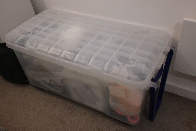 Giant storage trolly - like new