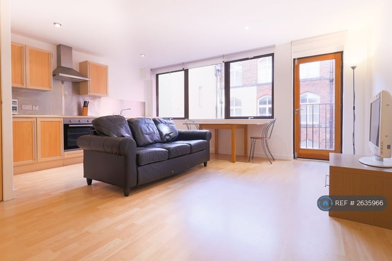 1 bedroom flat in Park Place, Leeds, LS1 (1 bed) (#2635966)