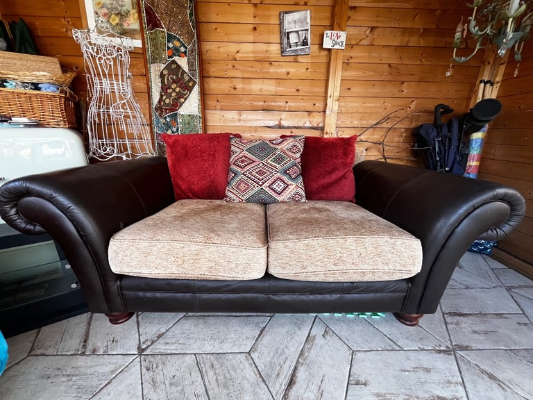 Free to collect sofa 