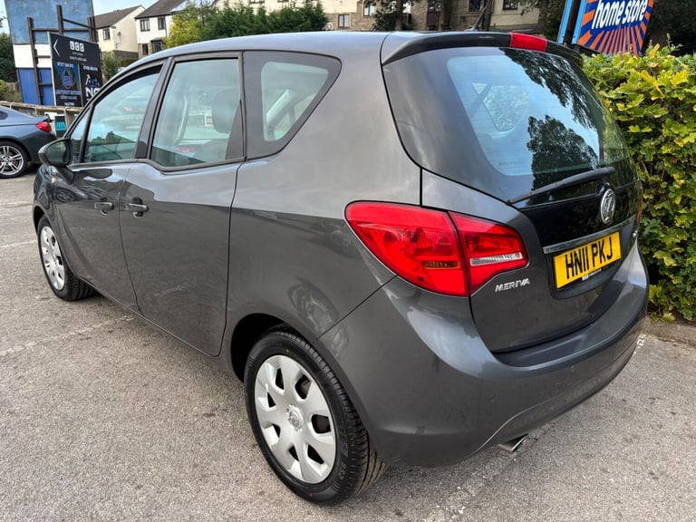 2011 Vauxhall Meriva 1.7 CDTi Exclusiv Euro 5 5dr MPV Diesel Manual