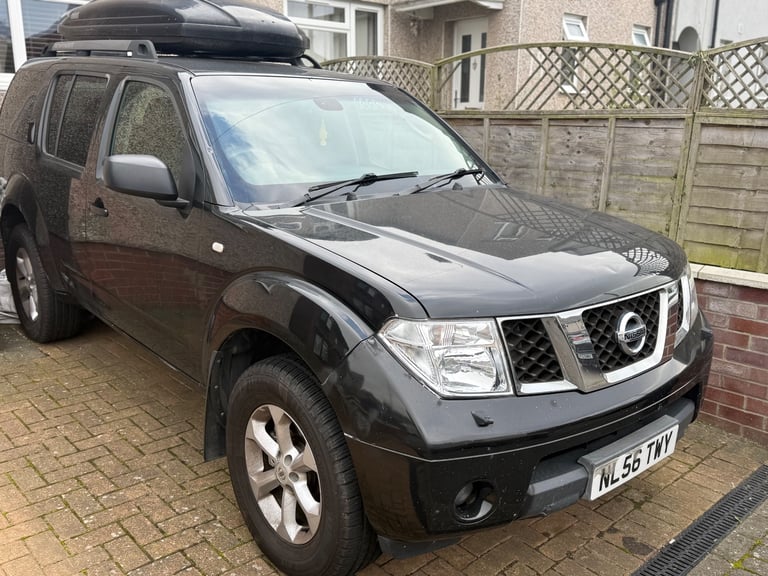 NISSAN PATHFINDER SPORT DCI 2.5 DIESEL SUV 4X4