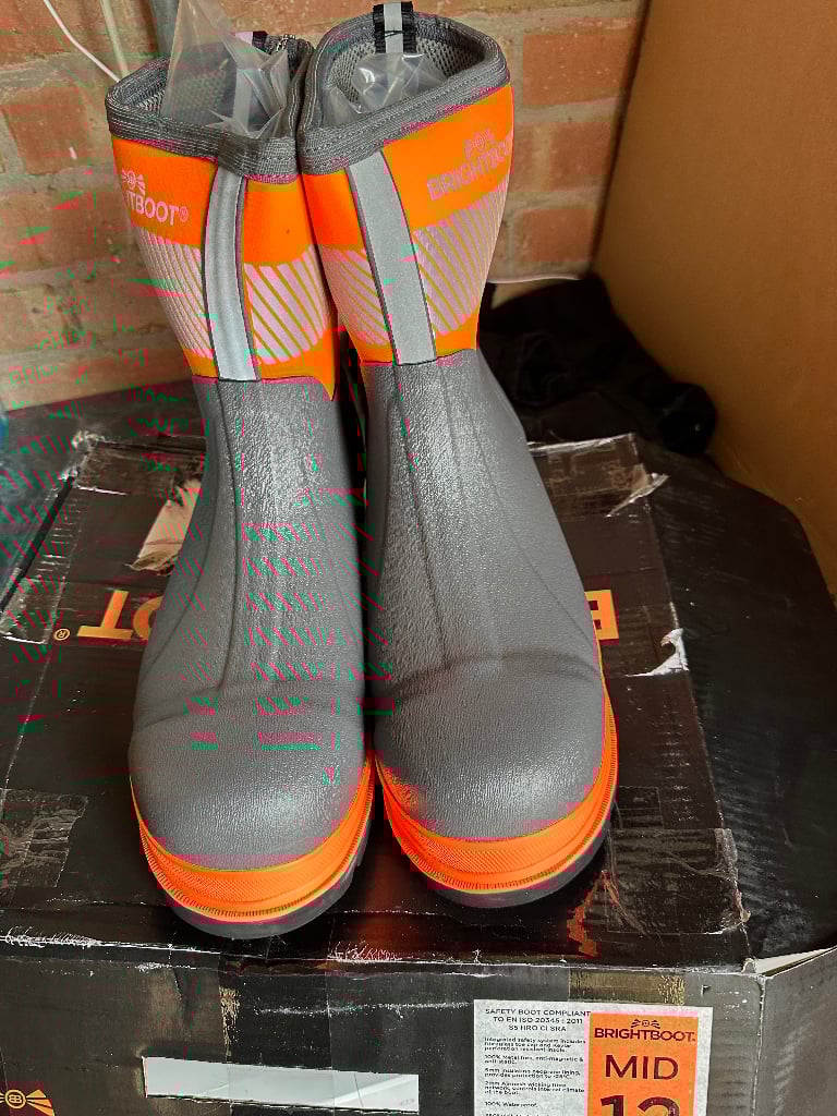 image for Brightboot mid 