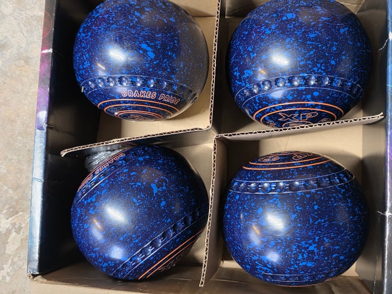 Lawn Bowls 