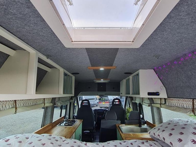 Peugeot Boxer 335 LWB