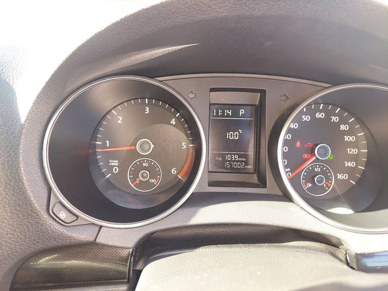 VW GOLF 2009