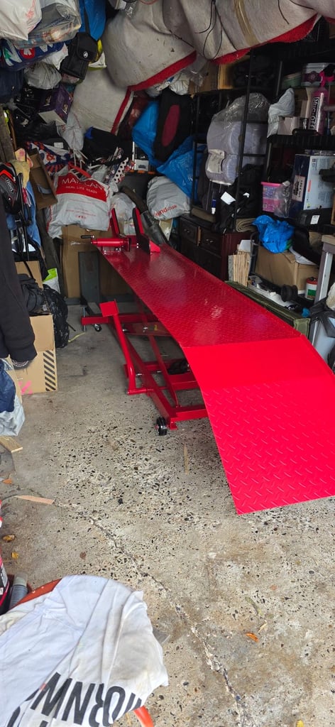 Lifts up to 1000lbs Hydraulic Motorcycle Jack Lift Ramp Stand Motorike Repair Table Bench. 