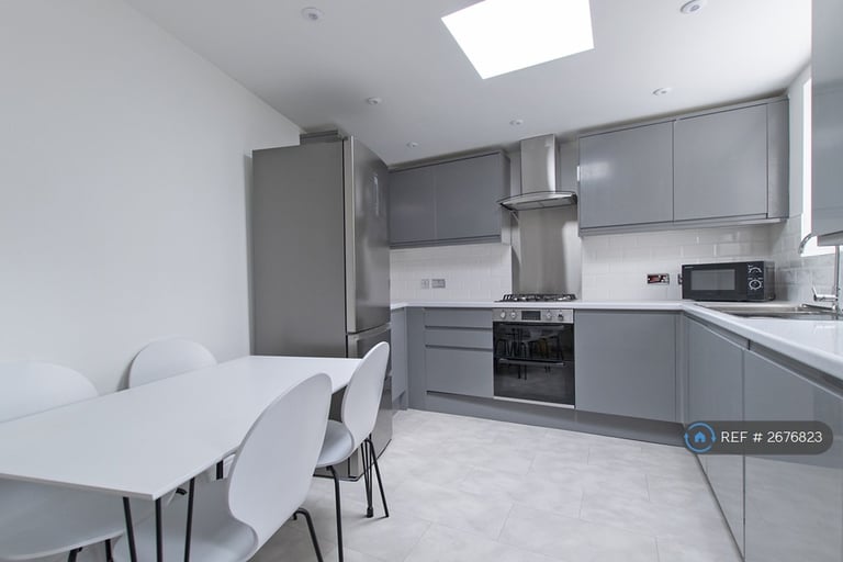 4 bedroom house in Nithsdale Road, Liverpool, L15 (4 bed) (#2676823)