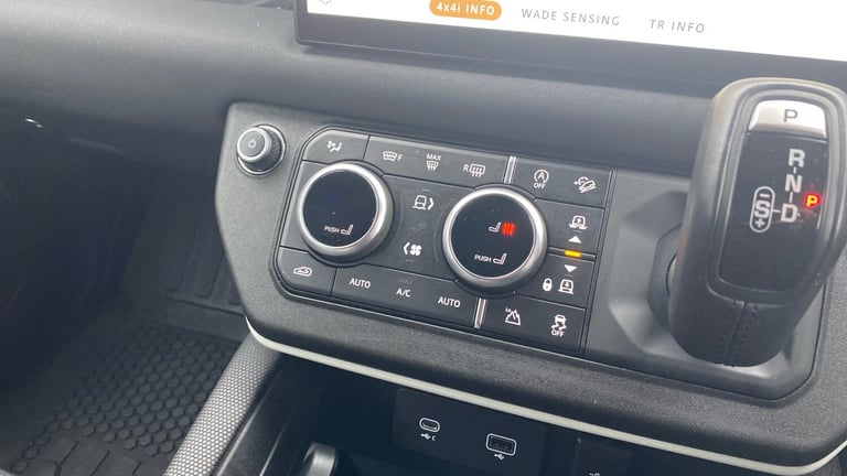 2021 Land Rover Defender 3.0 D250 X-Dynamic S 110 5dr Auto Diesel Estate Estate Diesel Automatic