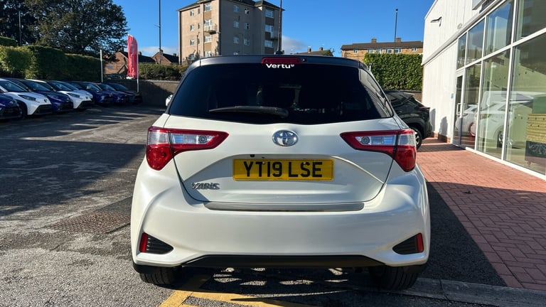 2019 Toyota Yaris 1.5 VVT-i Y20 5dr [Bi-tone] HATCHBACK PETROL Manual